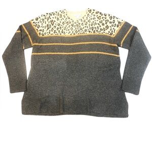 Beach Lunch Lounge Gray Cheetah Print Sweater
Size XXL‎ / 2XG (20)